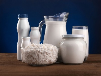 Is Raw Milk Safe? The Risks of Unpasteurized Dairy, Explained
